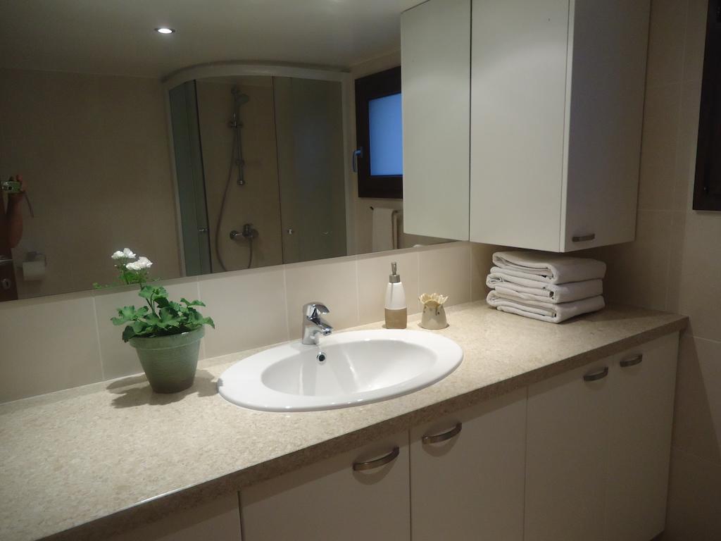איוס אנטאנאסיוס Petralona Apartment חדר תמונה