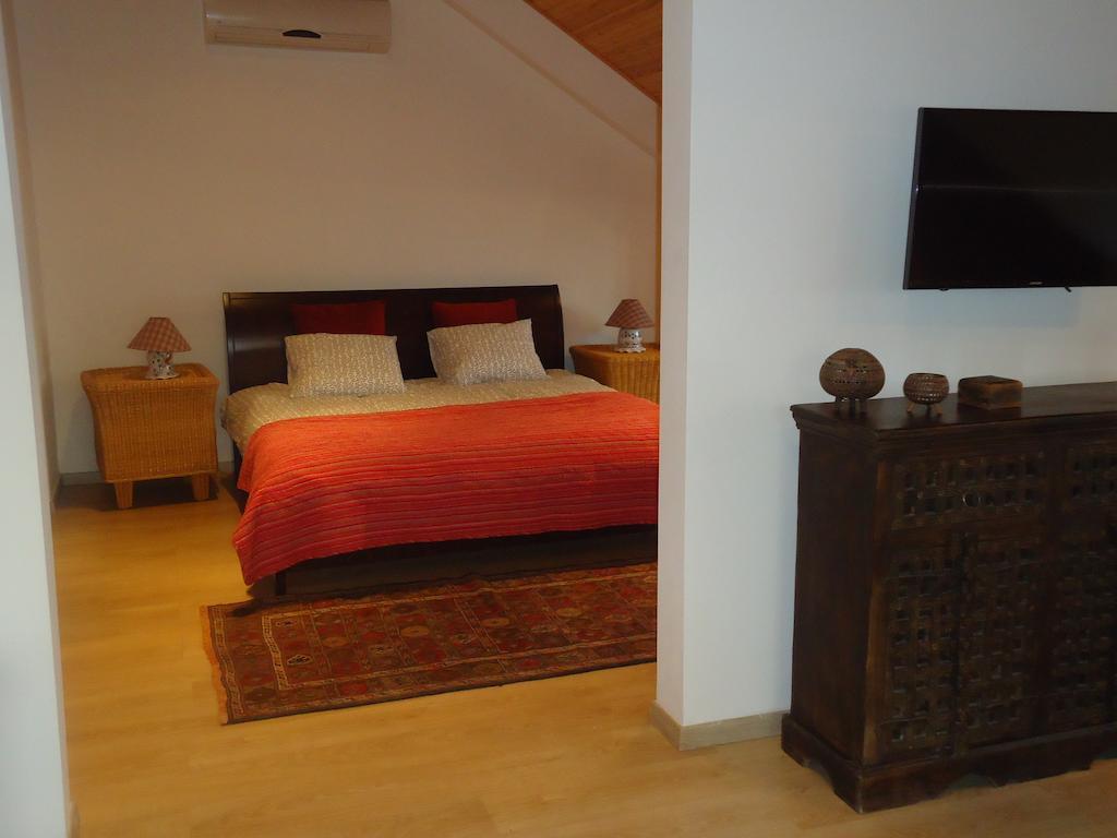 איוס אנטאנאסיוס Petralona Apartment חדר תמונה